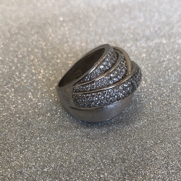 Italian CZ 925 silver ring.size 8.5 - Picture 2 of 5